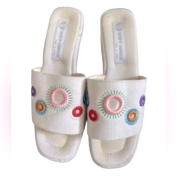 Andre Assous made in Spain sandals size 8 - 3.5 inch heel wedge slip on - Picture 1 of 8